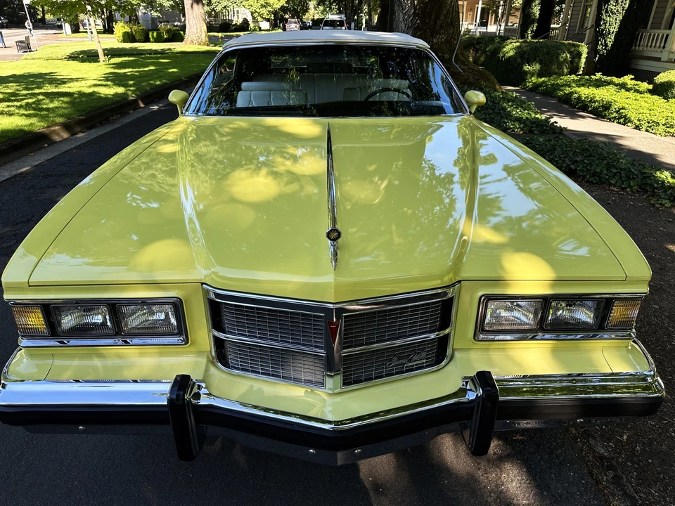 1975 Pontiac Grand Ville - Image 19 of 31