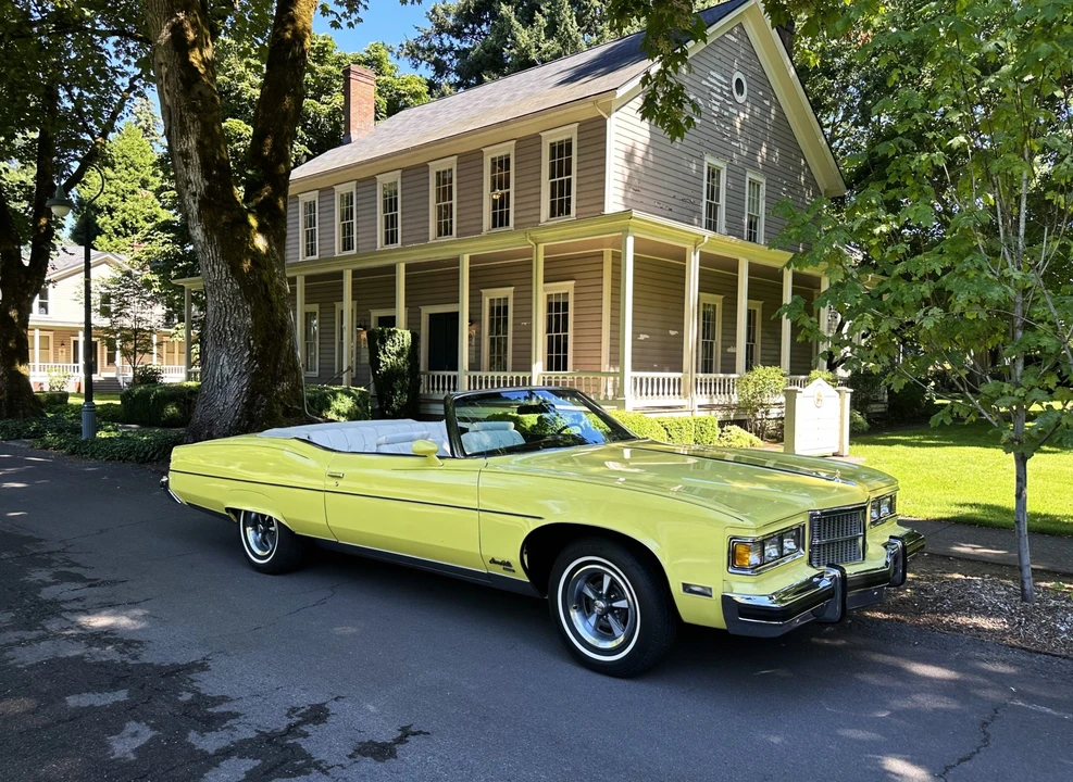 1975 Pontiac Grand Ville - Image 17 of 31