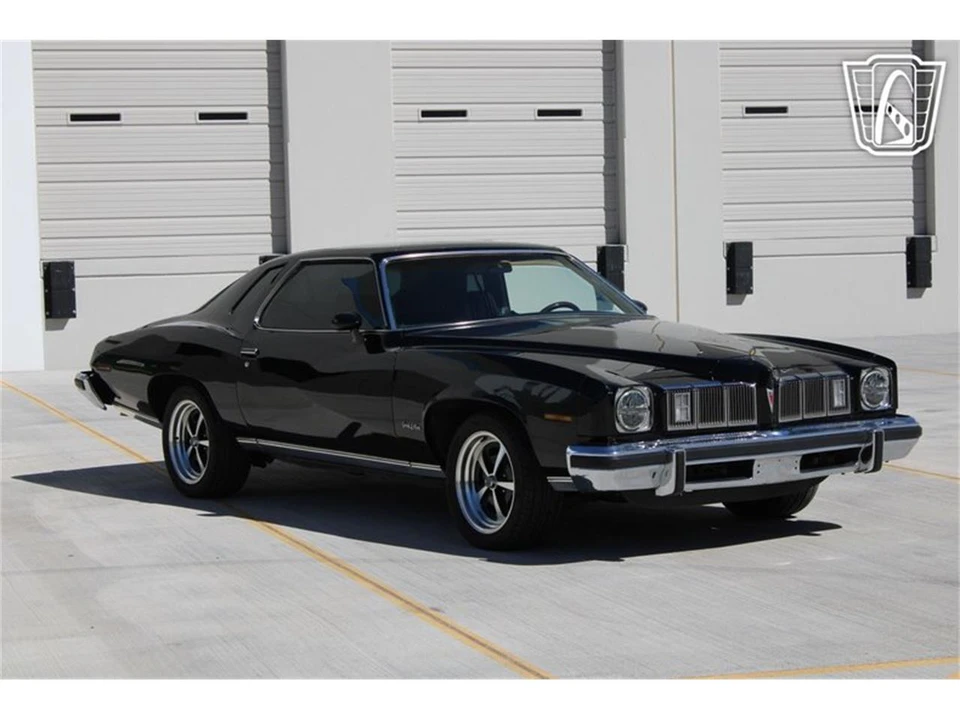 1975 Pontiac LeMans 4th+ Gen - Image 4 of 31
