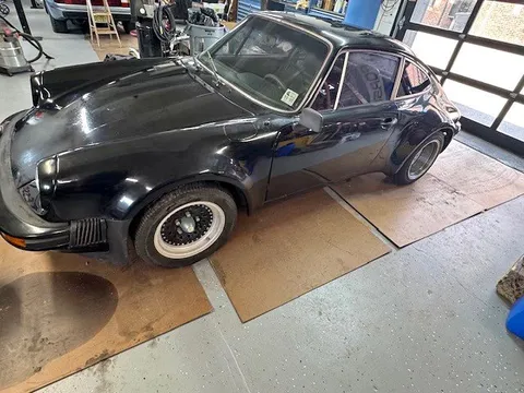 1975 Porsche 911 Coupe