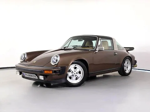 1975 Porsche 911 Carrera 2 Coupe