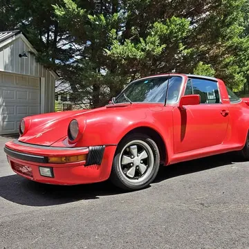 1975 Porsche 911 Targa Coupe 2D
