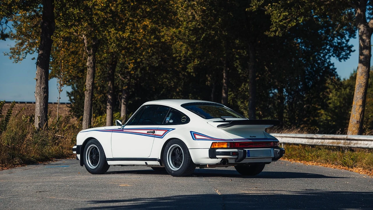1975 Porsche 930 Turbo - Image 18 of 31