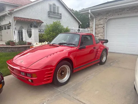 1975 Porsche 911S Targa