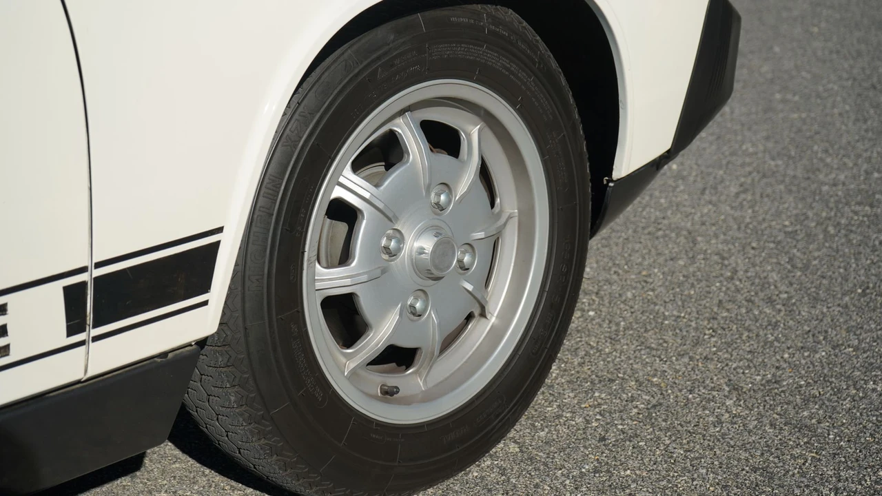 1975 Porsche 914/4 - Image 9 of 31
