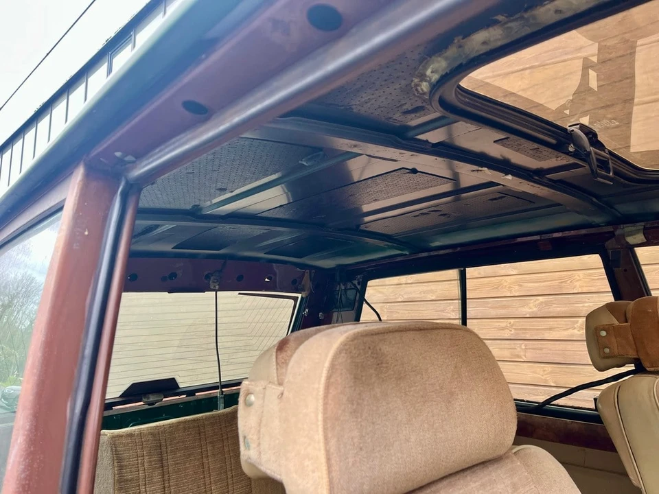 1975 Land Rover Range Rover Classic - Image 14 of 30