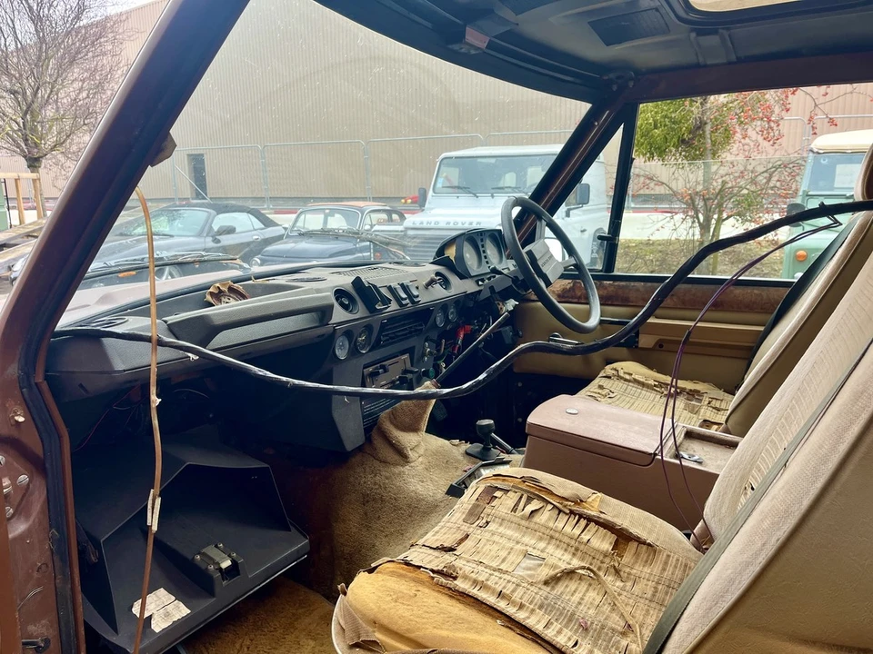 1975 Land Rover Range Rover Classic - Image 21 of 30