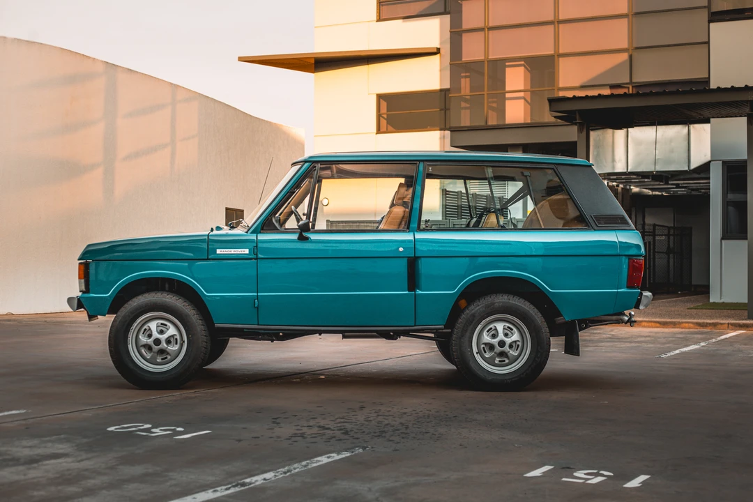 1975 Land Rover Range Rover Classic - Image 10 of 31