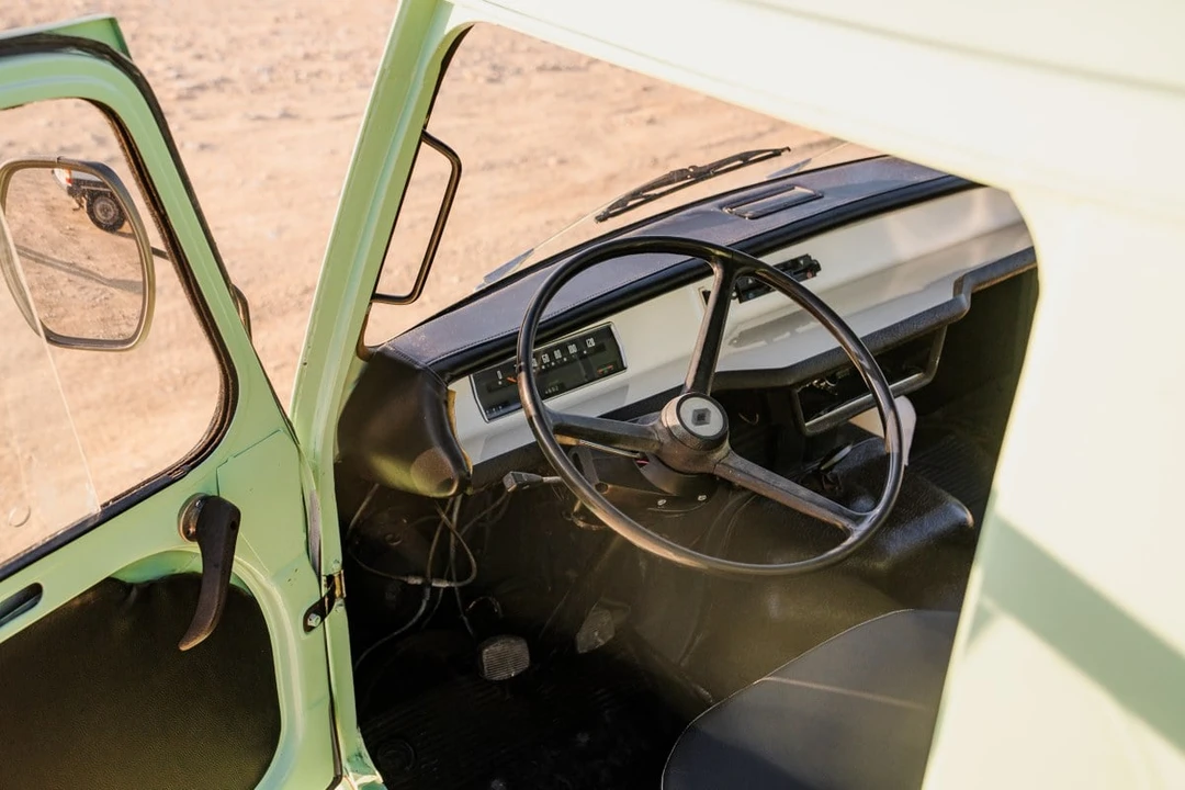 1975 Renault - Image 24 of 30