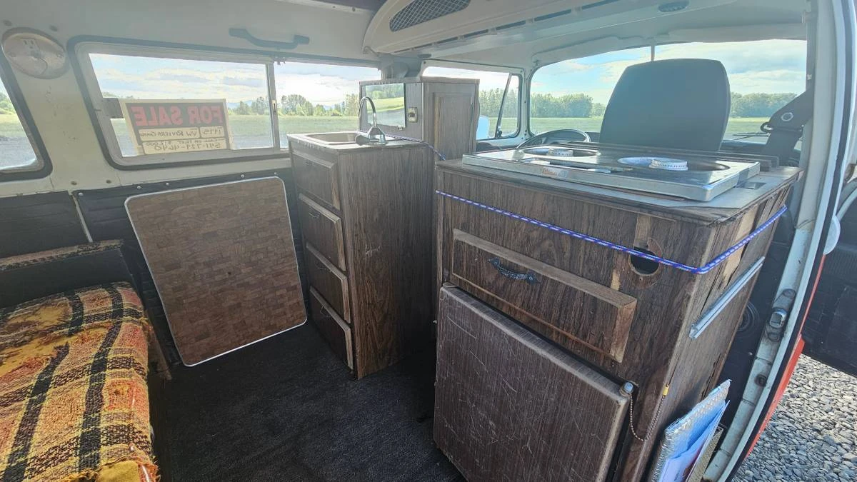 1975 Volkswagen Bay-Window Camper - Image 4 of 7