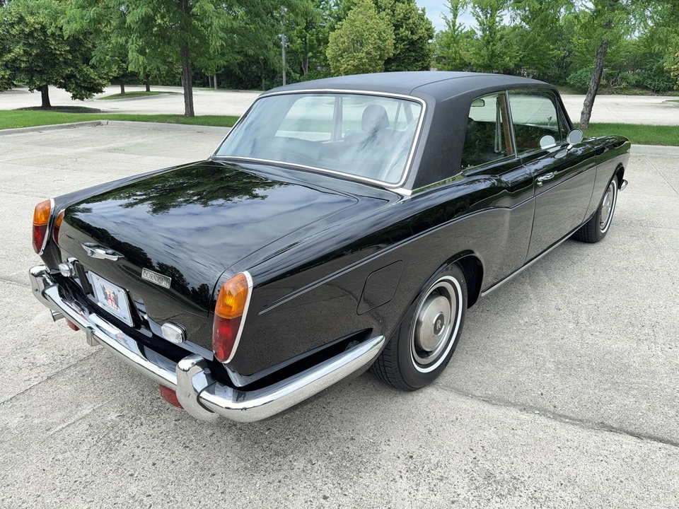 1975 Rolls-Royce Corniche Series I - Image 17 of 31