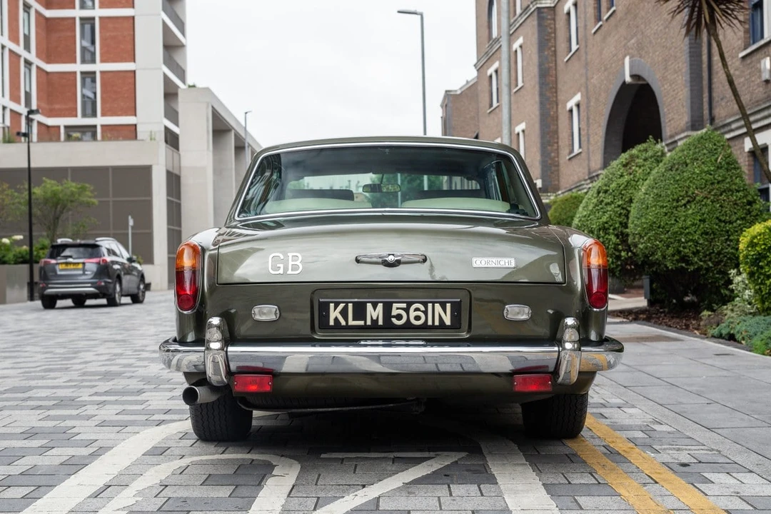 1975 Rolls-Royce Corniche Series I - Image 15 of 30
