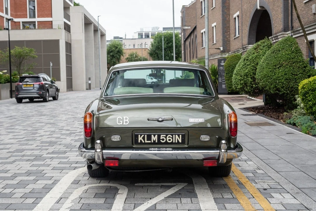 1975 Rolls-Royce Corniche Series I - Image 14 of 30