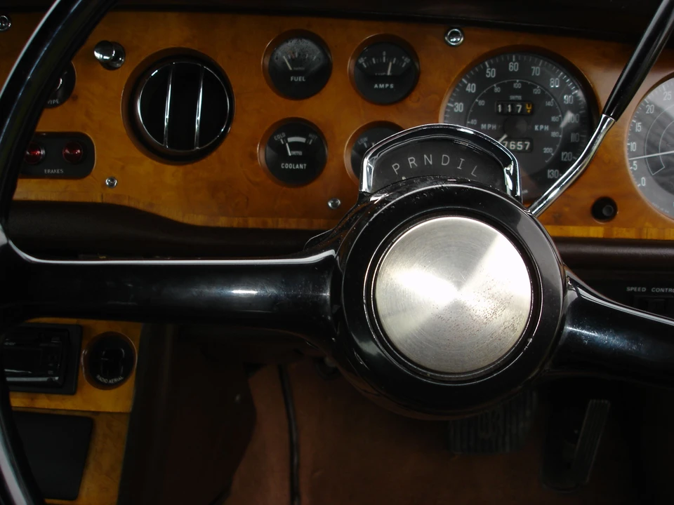 1975 Rolls-Royce Corniche Series I - Image 5 of 5