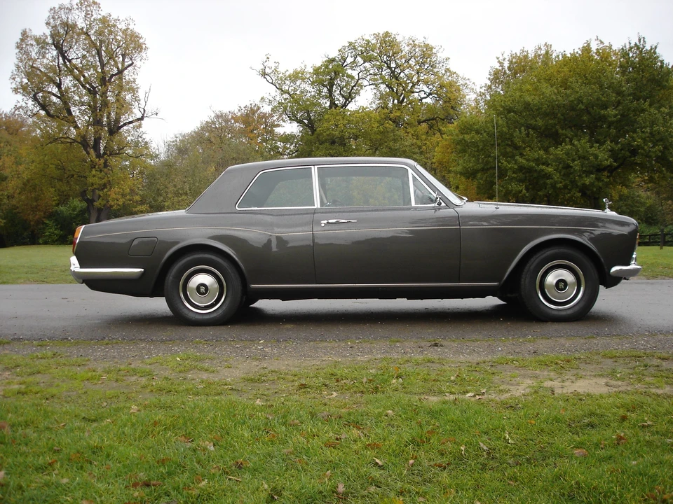 1975 Rolls-Royce Corniche Series I - Image 3 of 5