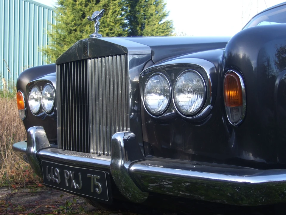1975 Rolls-Royce Corniche Series I - Image 6 of 11