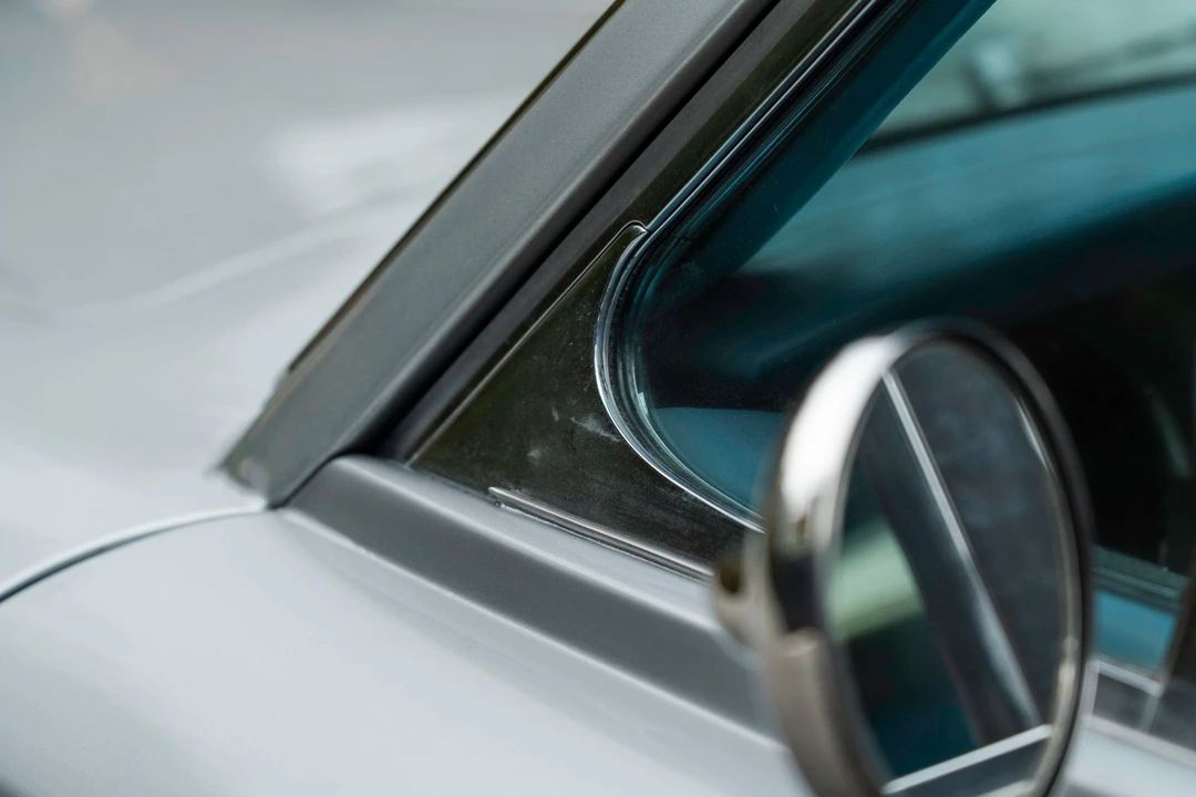 1975 Rolls-Royce Corniche Series I - Image 24 of 31