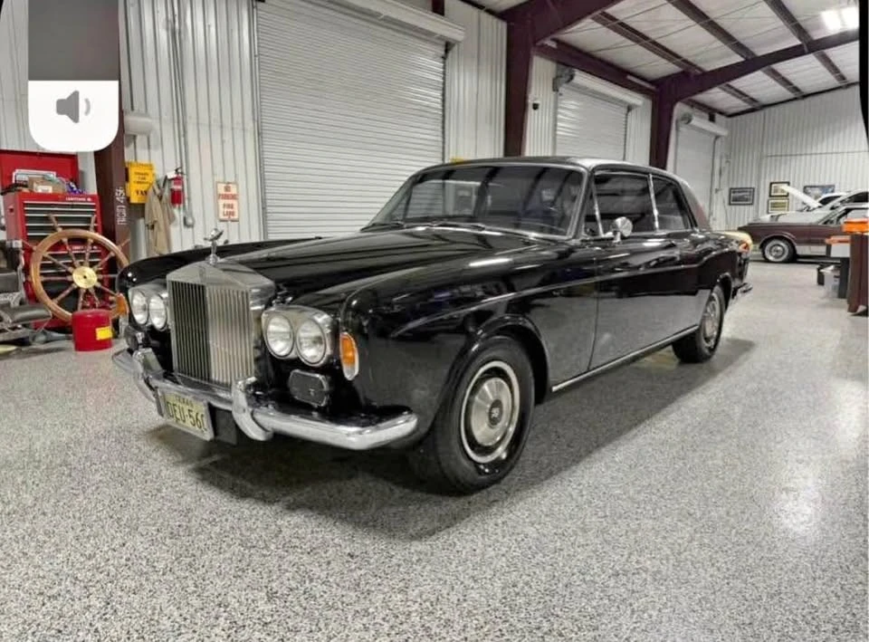 1975 Rolls-Royce Corniche Series I - Image 1 of 17