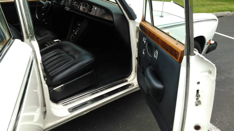 1975 Rolls-Royce Silver Shadow I - Image 6 of 12