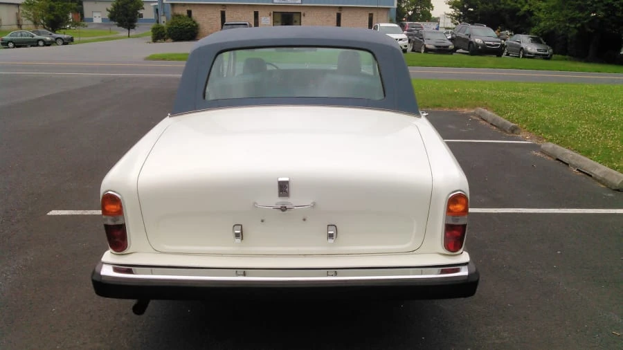 1975 Rolls-Royce Silver Shadow I - Image 9 of 12