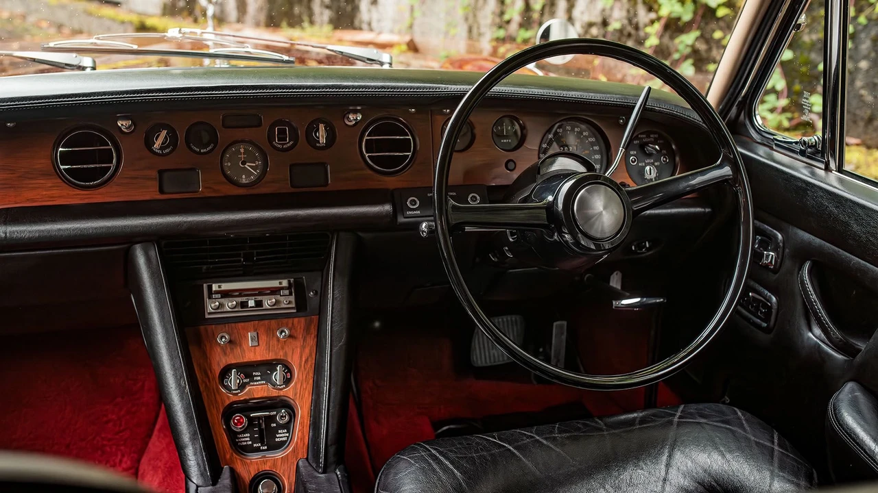 1975 Rolls-Royce Silver Shadow I - Image 2 of 31