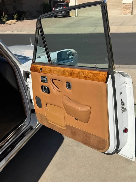 1975 Rolls-Royce Silver Shadow I - Image 6 of 11