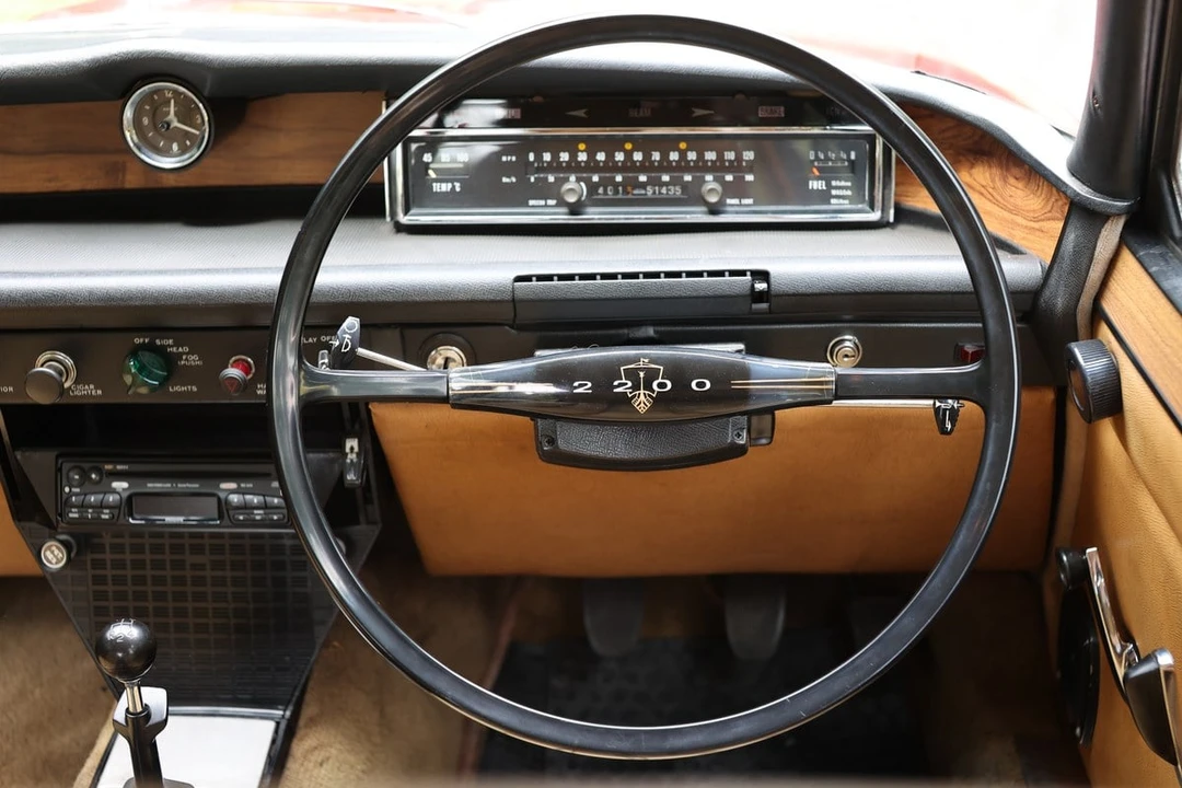 1975 Rover - Image 26 of 30