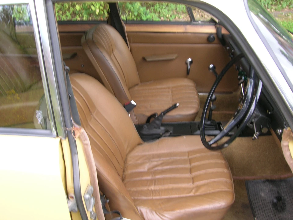 1975 Rover - Image 3 of 4