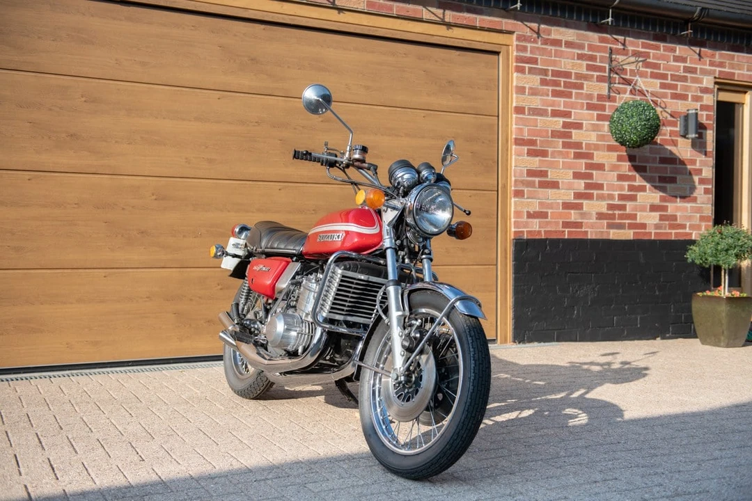 1975 Suzuki GT - Image 3 of 30
