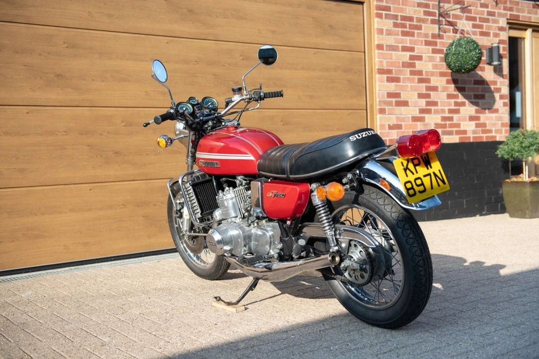 1975 Suzuki GT - Image 7 of 30