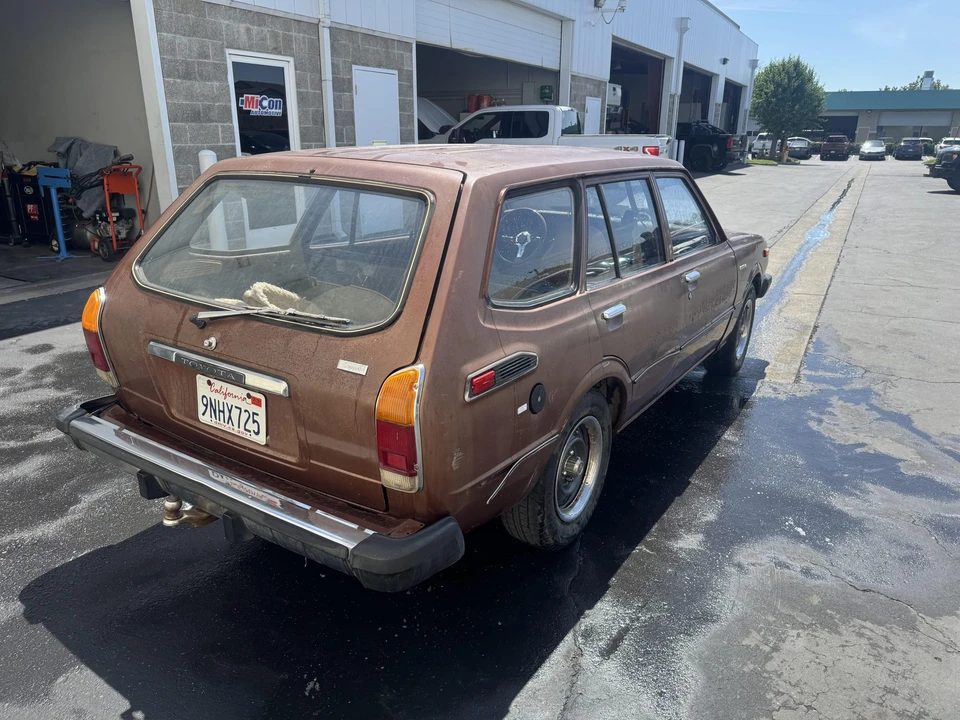 1975 Toyota Corolla 3rd Gen - Image 8 of 31