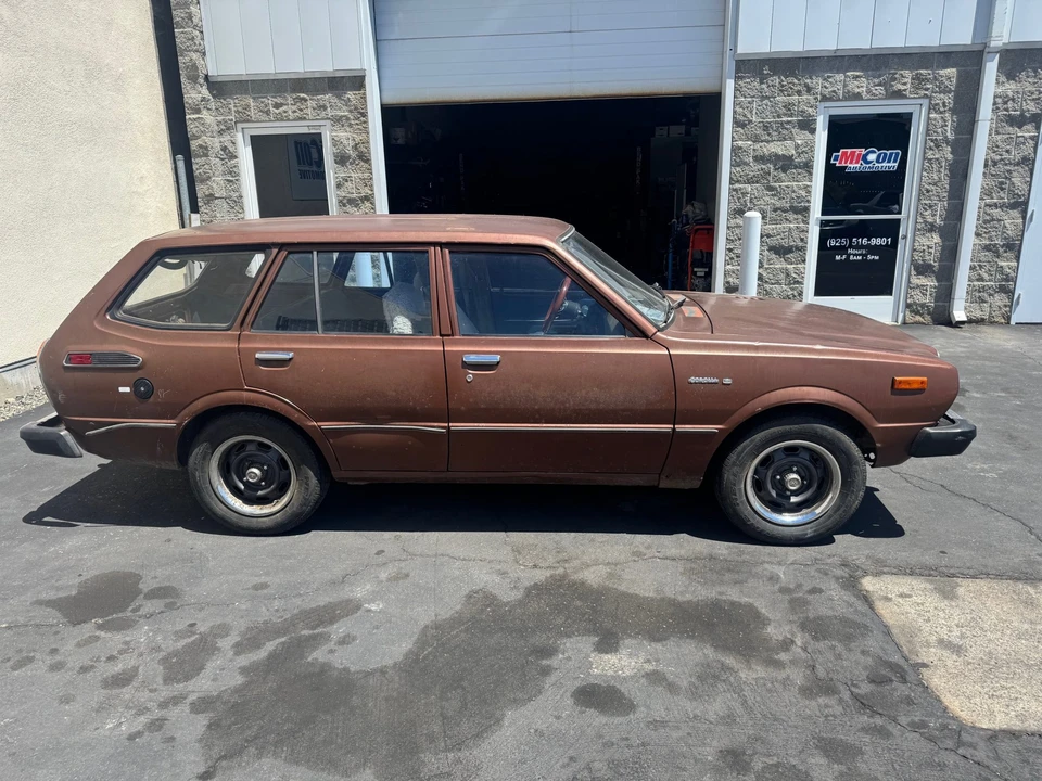 1975 Toyota Corolla 3rd Gen - Image 11 of 31