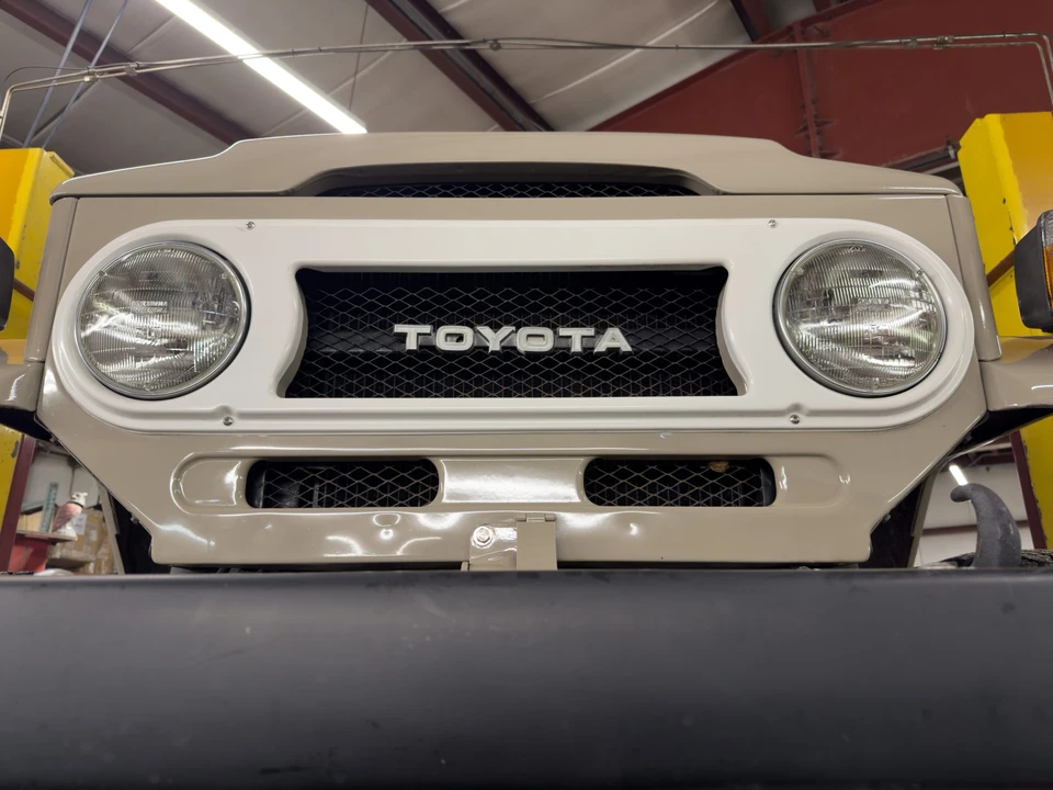 1975 Toyota J40 Land Cruiser - Image 18 of 31