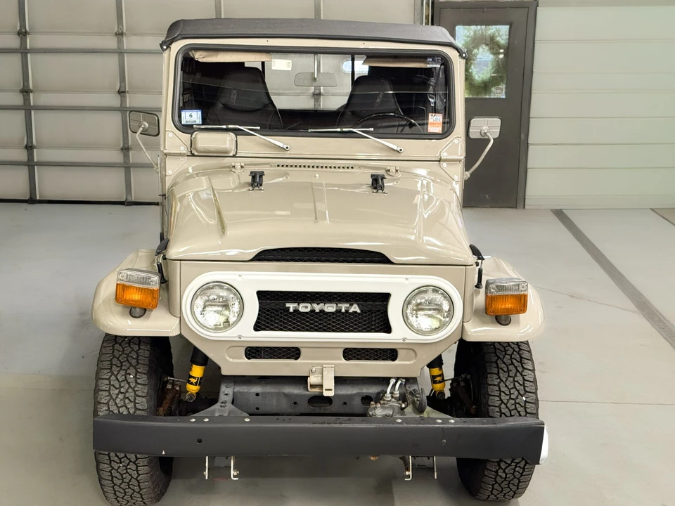 1975 Toyota J40 Land Cruiser - Image 15 of 31