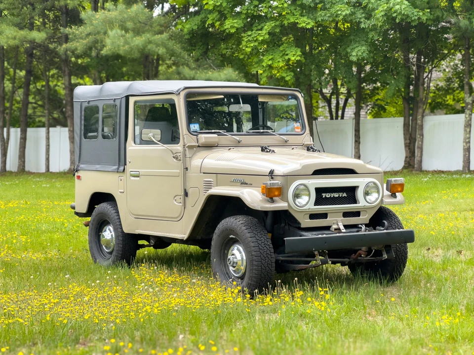 1975 Toyota J40 Land Cruiser - Image 9 of 31