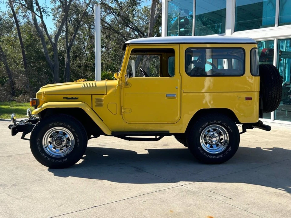 1975 Toyota J40 Land Cruiser - Image 9 of 31