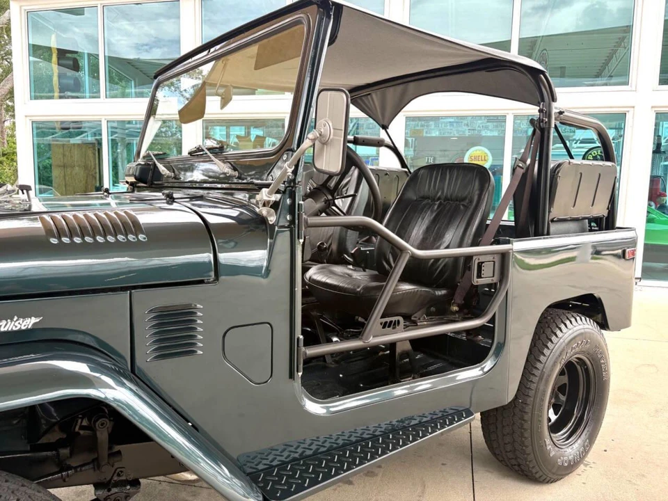 1975 Toyota J40 Land Cruiser - Image 13 of 31