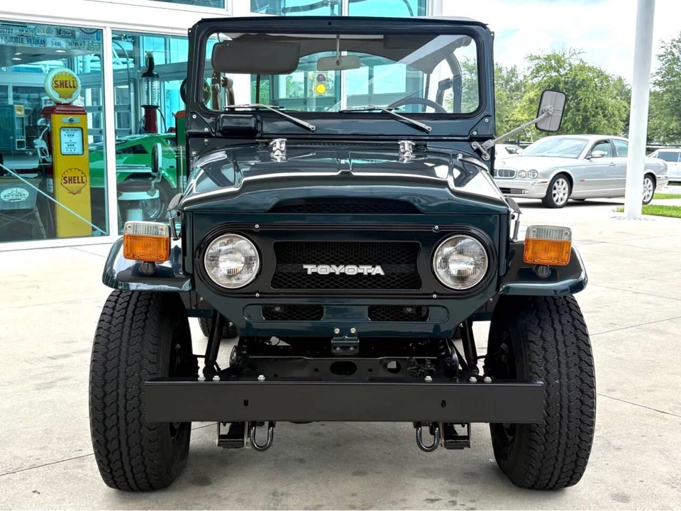 1975 Toyota J40 Land Cruiser - Image 2 of 31