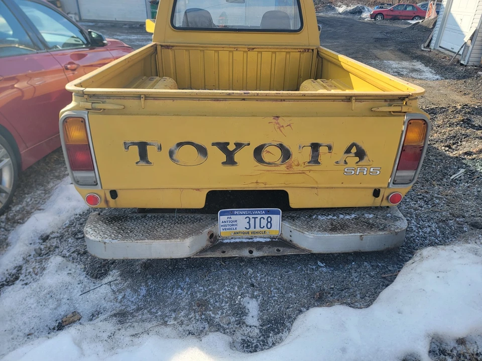 1975 Toyota Hilux 2nd Gen - Image 5 of 21
