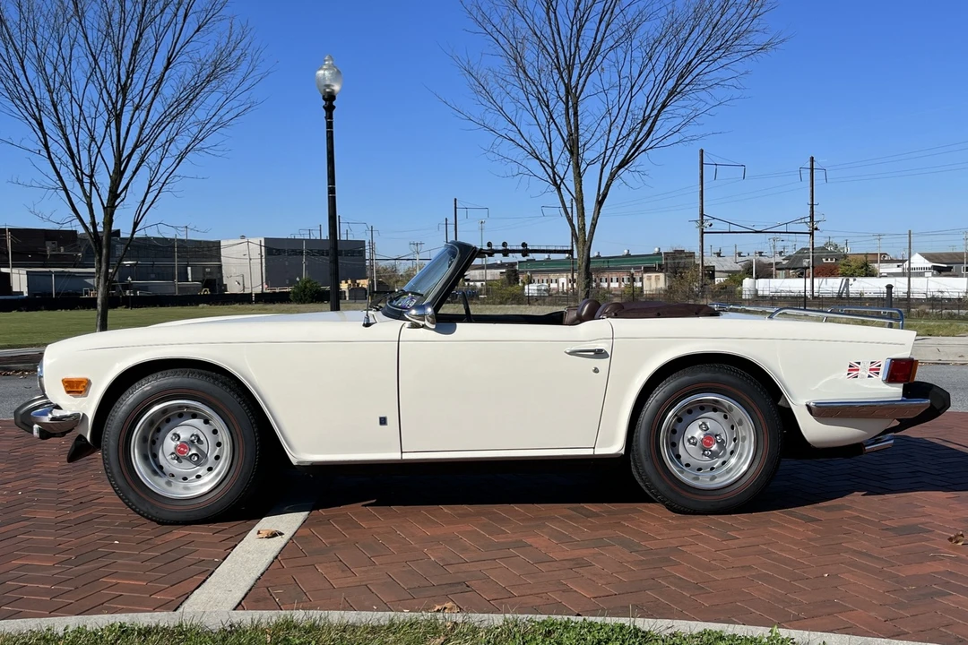 1975 Triumph TR6 (US-spec) - Image 2 of 31