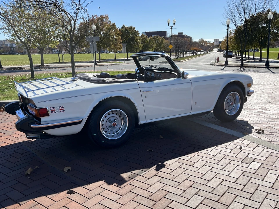 1975 Triumph TR6 (US-spec) - Image 10 of 31
