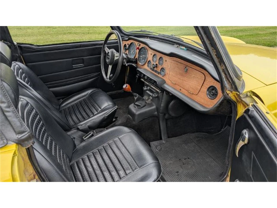 1975 Triumph TR6 (US-spec) - Image 8 of 25
