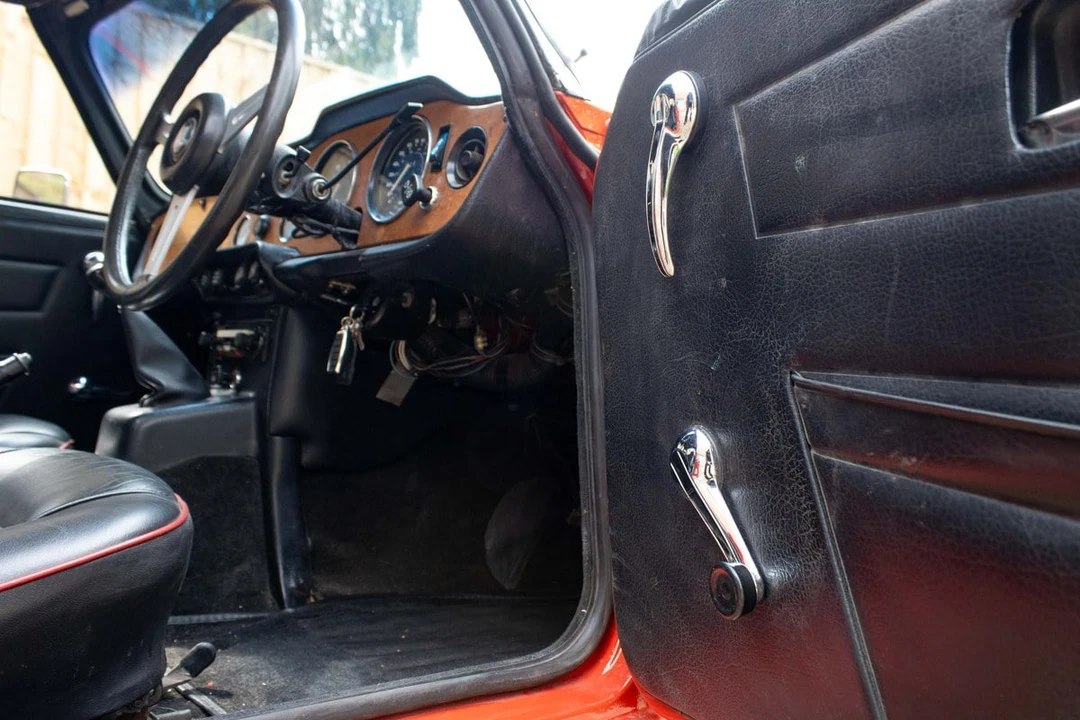 1975 Triumph TR6 CF Injected - Image 27 of 30