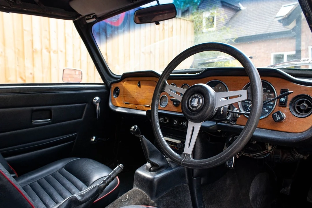 1975 Triumph TR6 CF Injected - Image 28 of 30