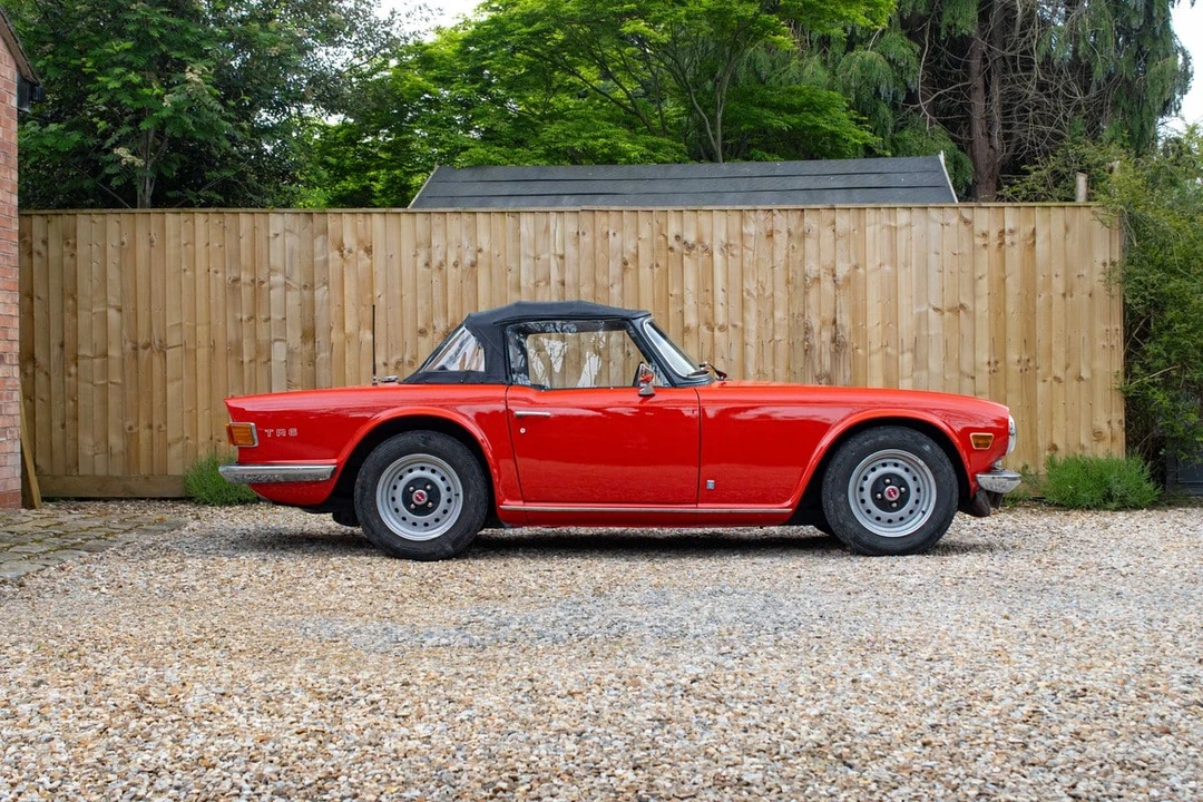1975 Triumph TR6 CF Injected - Image 8 of 30