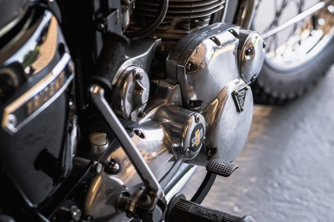 1975 Triumph Trident - Image 29 of 30