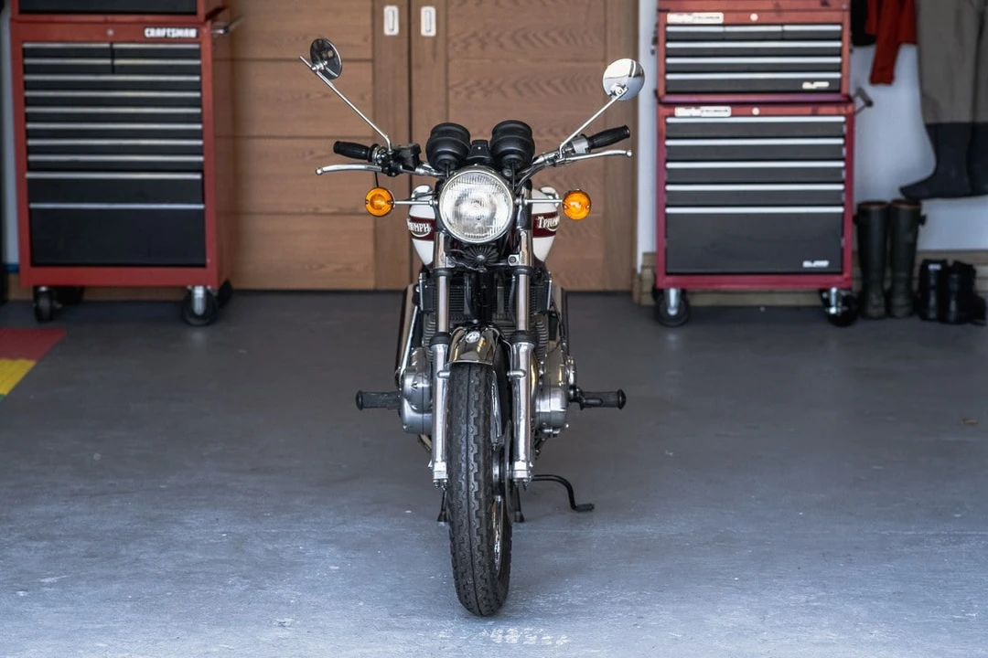 1975 Triumph Trident - Image 7 of 30