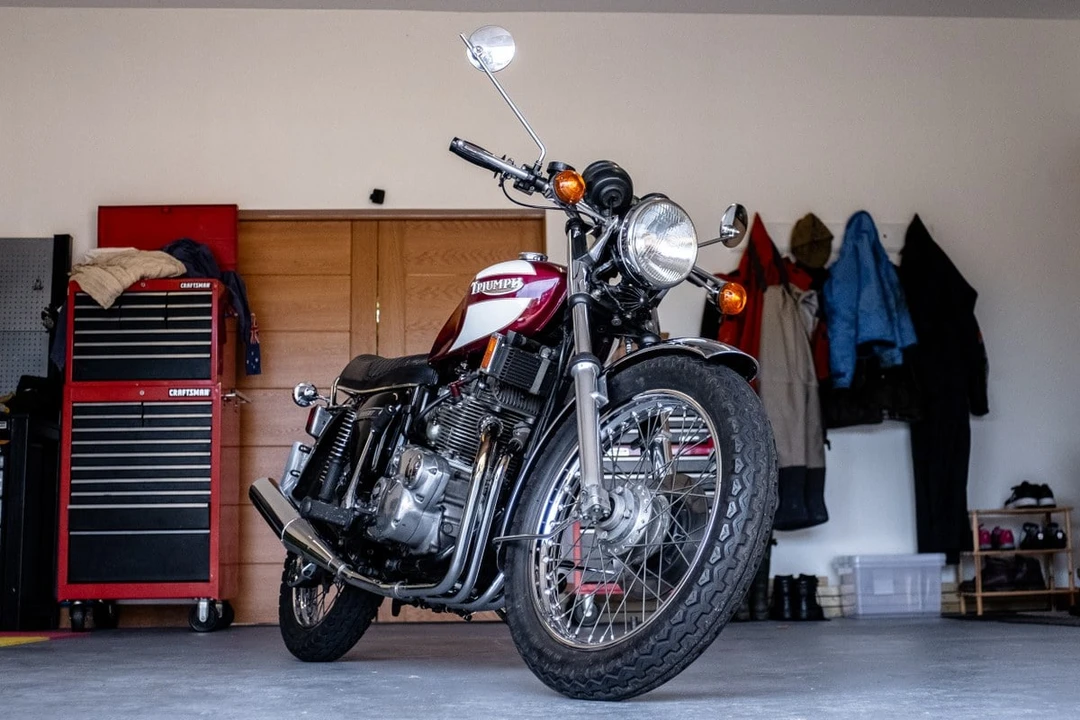1975 Triumph Trident - Image 4 of 30