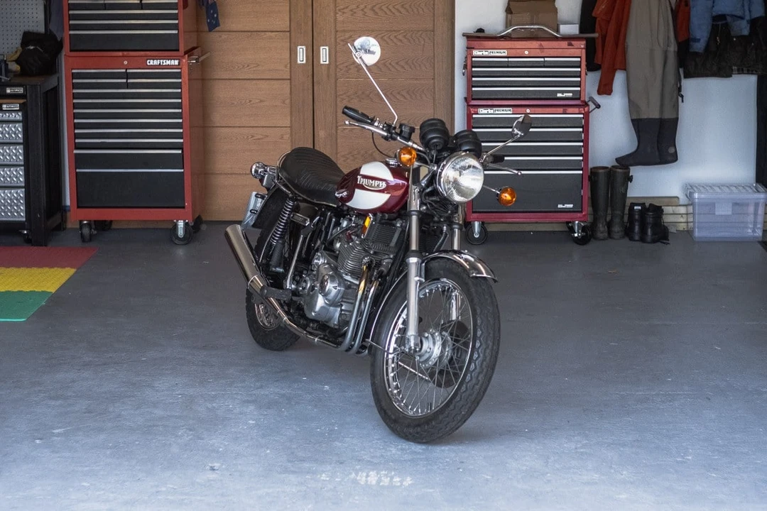 1975 Triumph Trident - Image 13 of 30