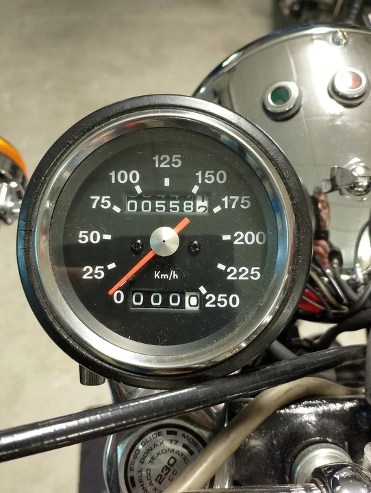 1975 Triumph Trident - Image 6 of 31